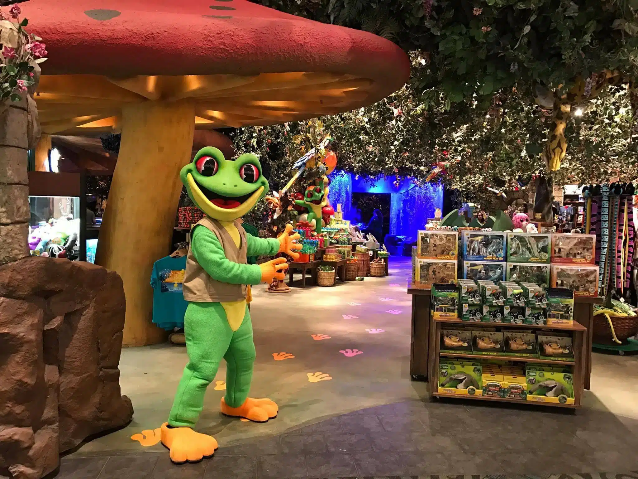 CPM-RW-RainforestCafe.jpg