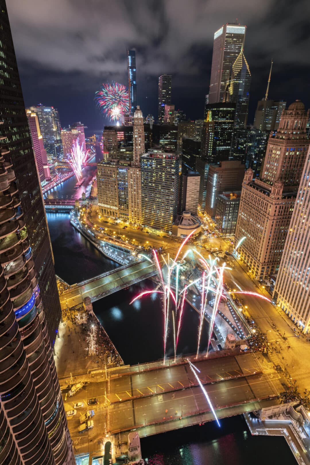 What to Do on New Year’s Eve in Chicago: Events, Parties & Fireworks